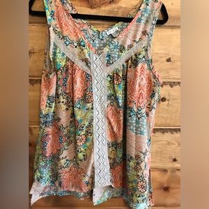 Size XL Spense sleeveless top.